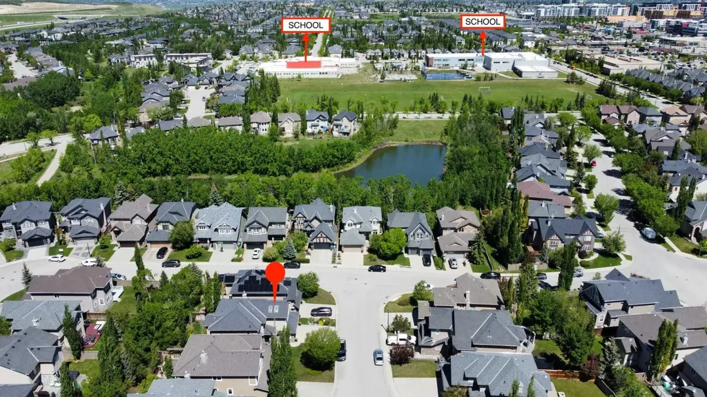 49 Wentworth Mews SW Calgary AB T3H 5K3