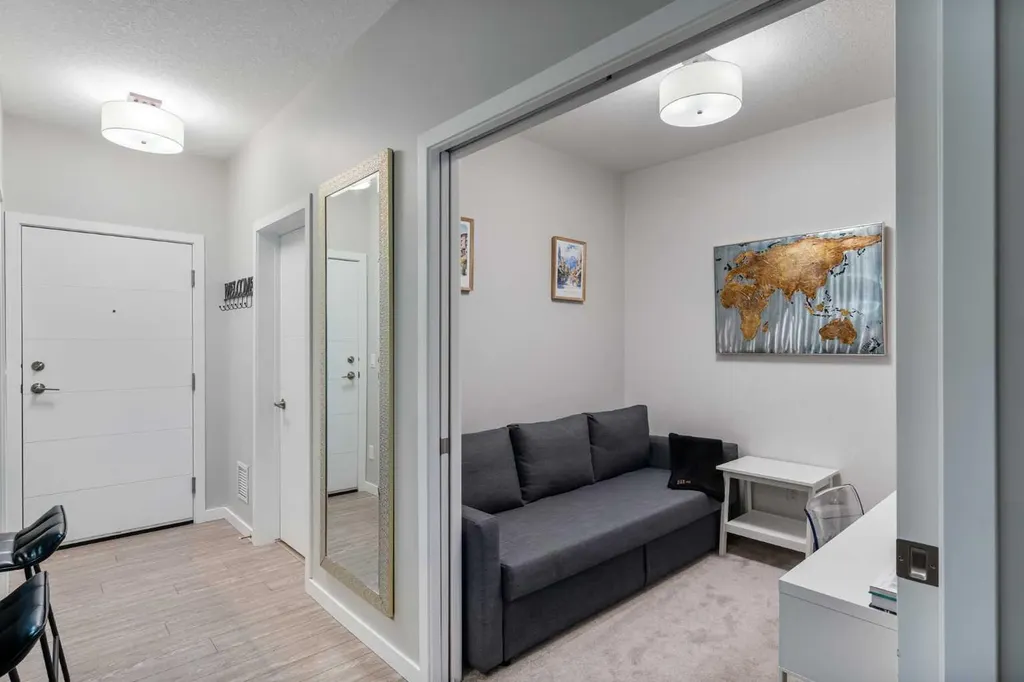 122 Mahogany Centre SE Calgary AB T3M 2Y1
