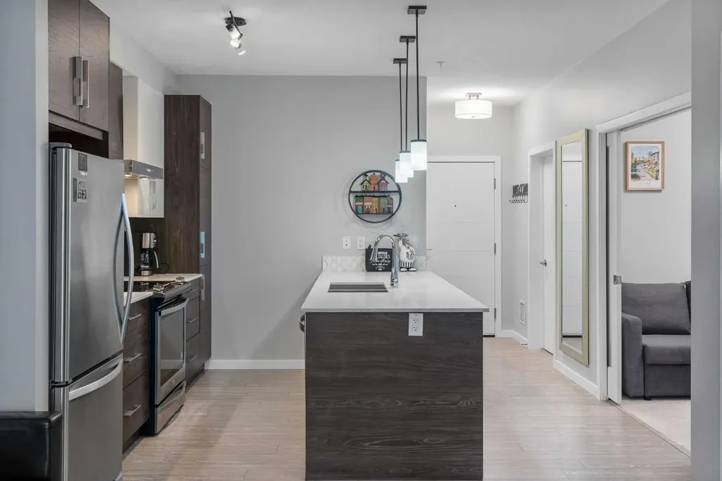 122 Mahogany Centre SE Calgary AB T3M 2Y1