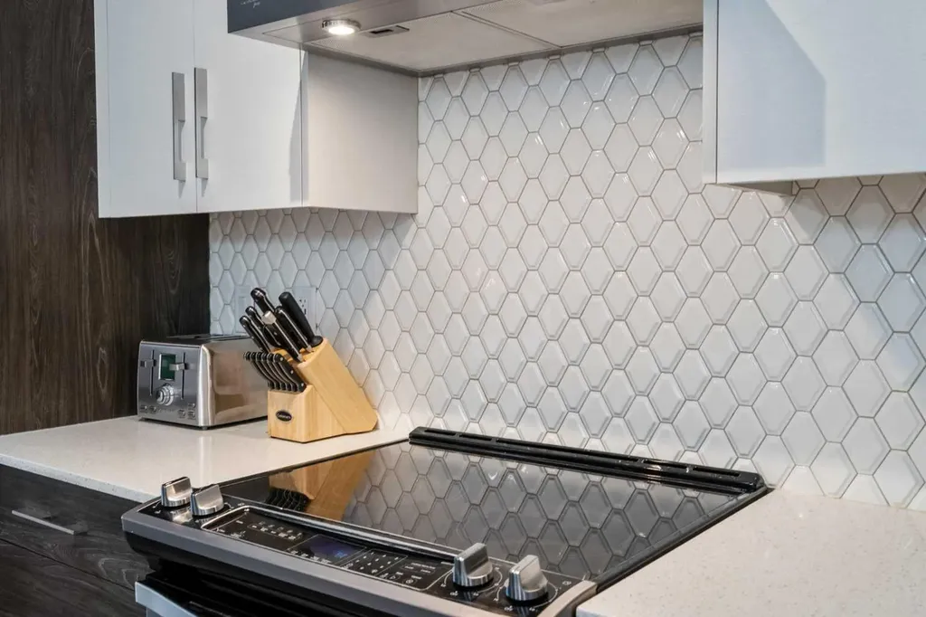 122 Mahogany Centre SE Calgary AB T3M 2Y1