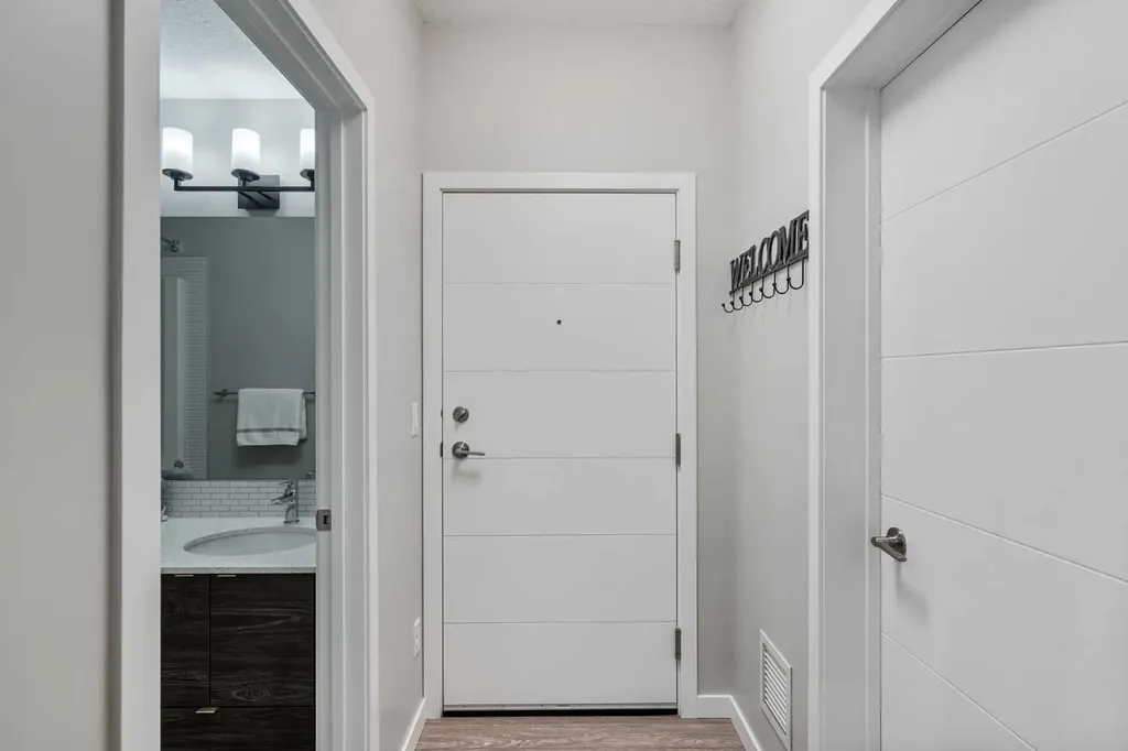 122 Mahogany Centre SE Calgary AB T3M 2Y1