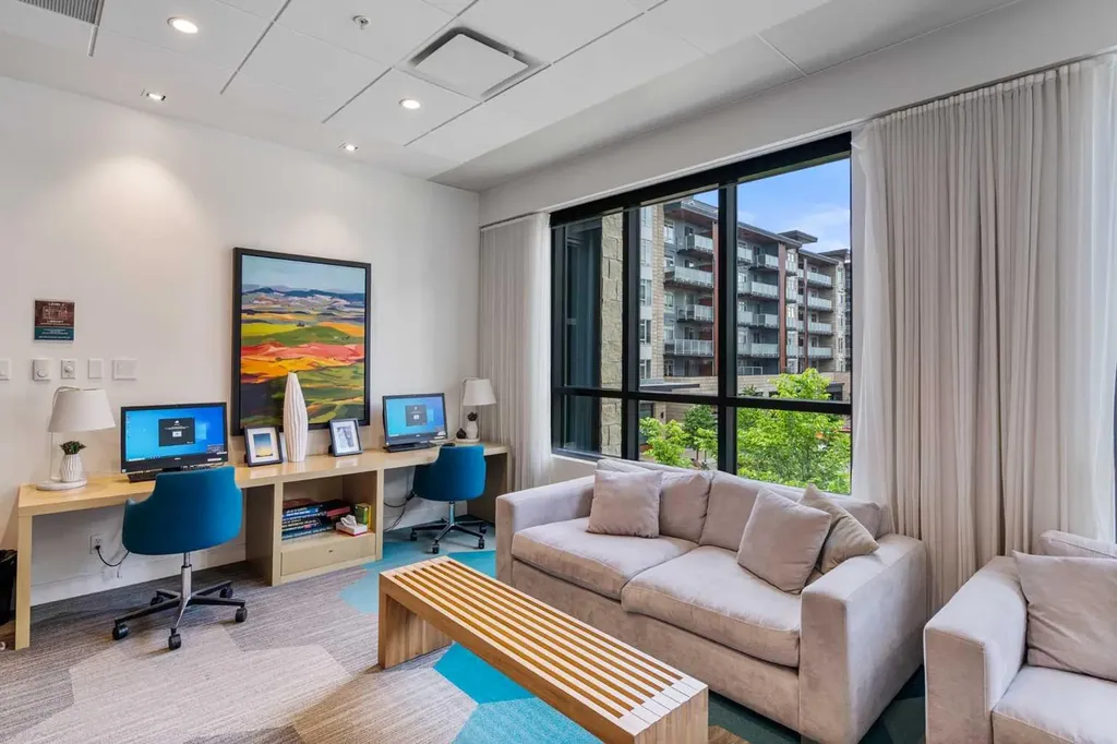 122 Mahogany Centre SE Calgary AB T3M 2Y1