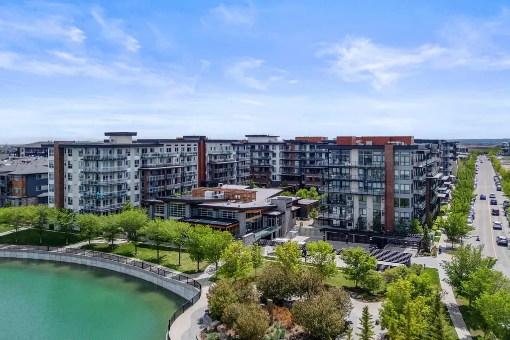 122 Mahogany Centre SE Calgary AB T3M 2Y1