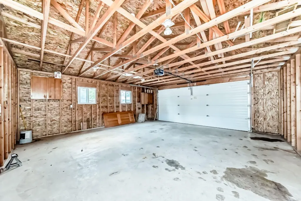4603 41 Street NW Calgary AB T3A 0N4