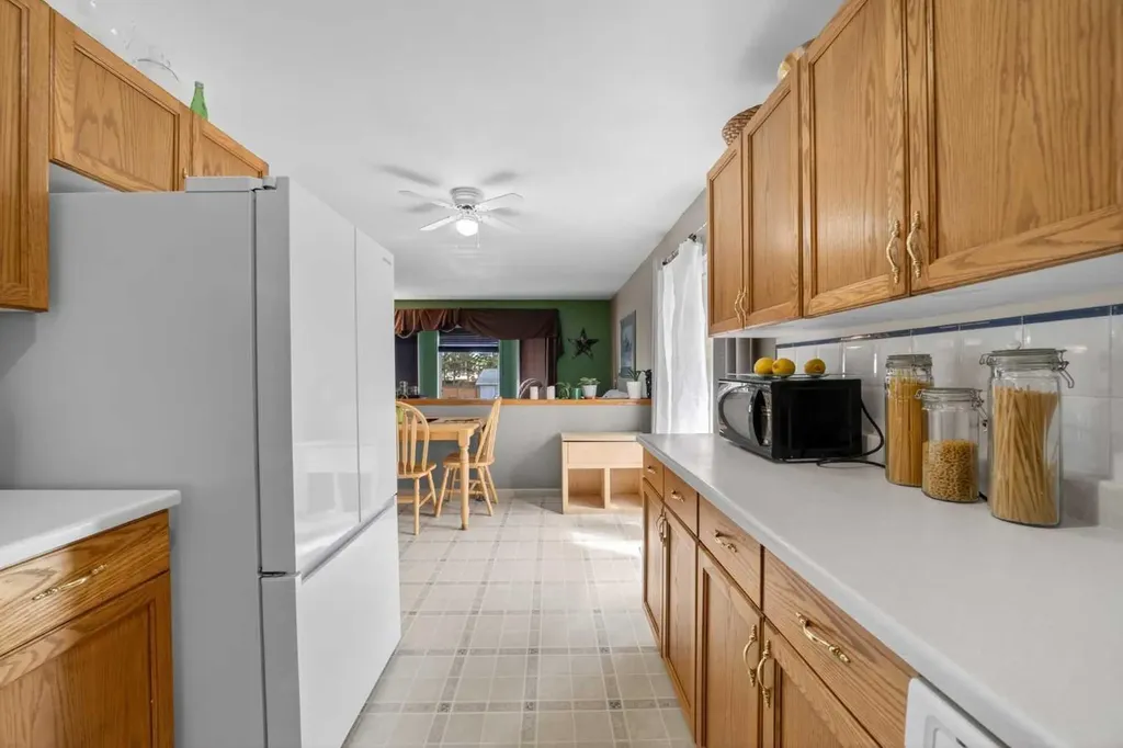621 5 Avenue SW Sundre AB T0M 0X0