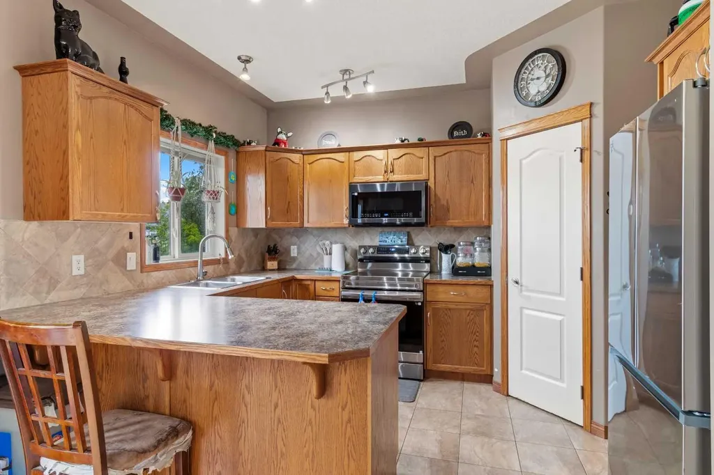 210 Morris Place Didsbury AB T0M0W0