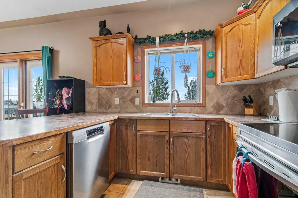 210 Morris Place Didsbury AB T0M0W0