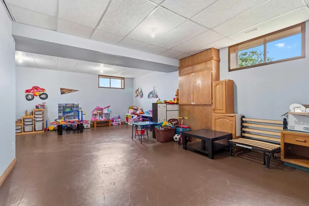 210 Morris Place Didsbury AB T0M0W0