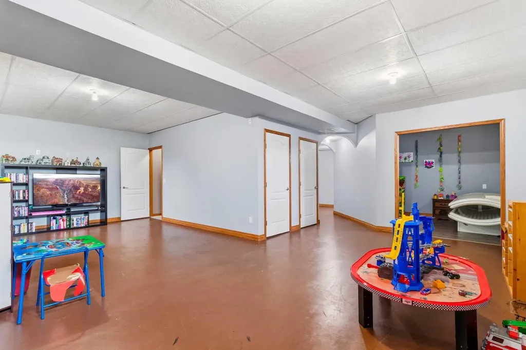 210 Morris Place Didsbury AB T0M0W0
