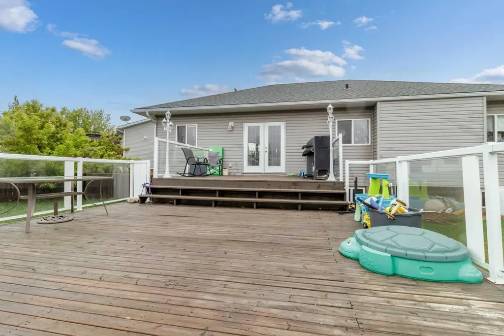 210 Morris Place Didsbury AB T0M0W0