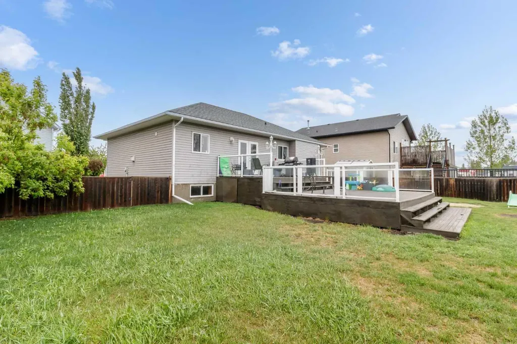 210 Morris Place Didsbury AB T0M0W0