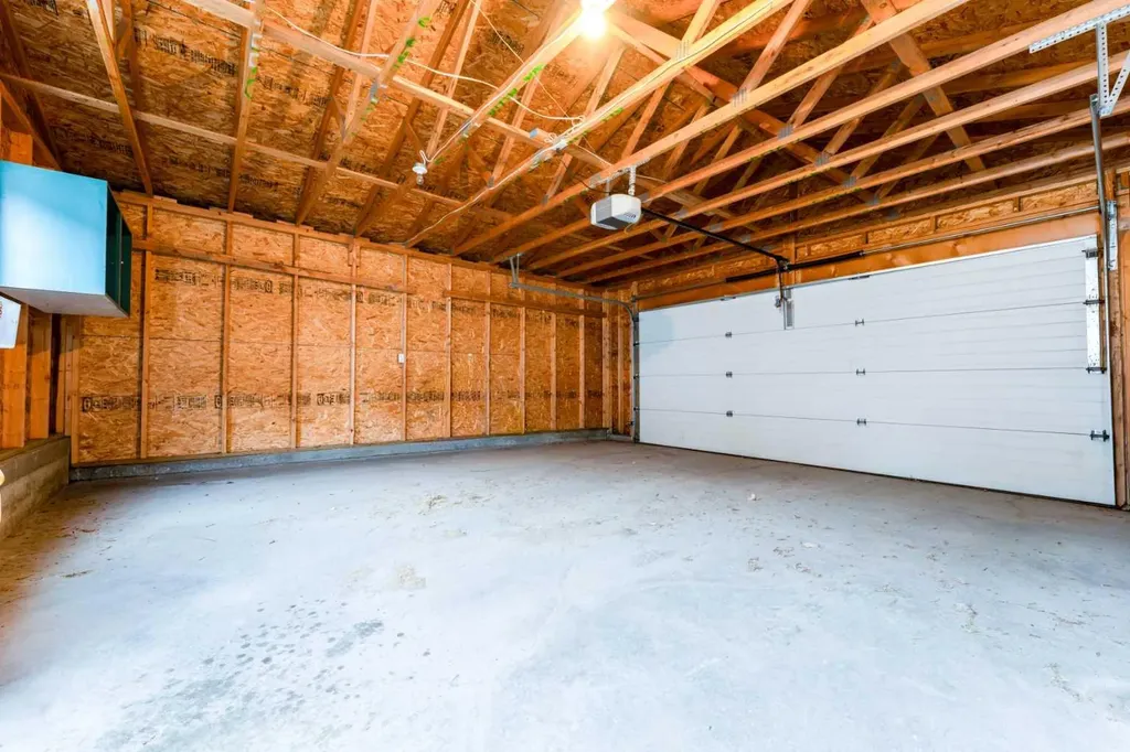 44 Whiteridge Place NE Calgary AB T1Y 2Y6