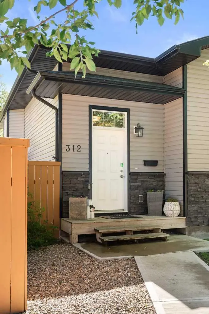 312 4 Avenue NW Medicine Hat AB T1A1Z1