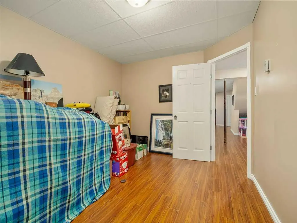 11602 19 Avenue Blairmore AB T0K0E0