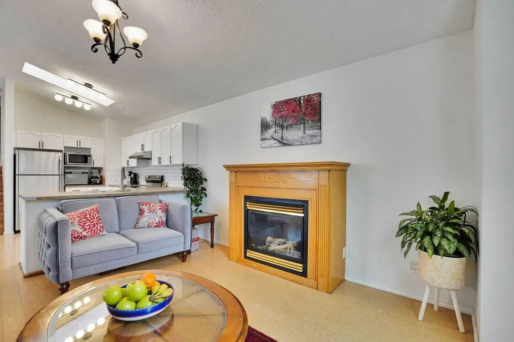 921 Arbour Lake Road NW Calgary AB T3G 4S9