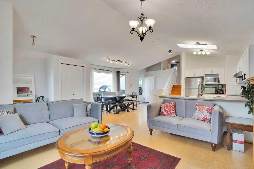 921 Arbour Lake Road NW Calgary AB T3G 4S9