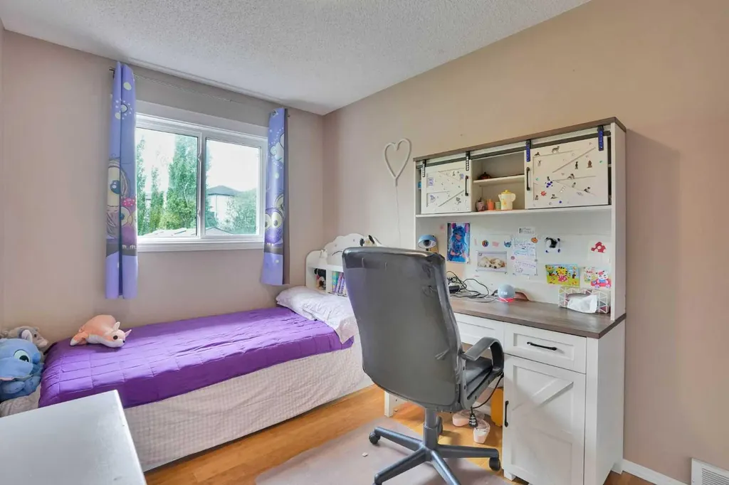 921 Arbour Lake Road NW Calgary AB T3G 4S9