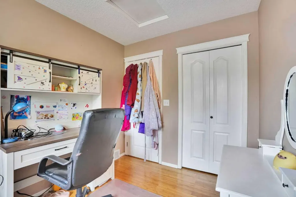 921 Arbour Lake Road NW Calgary AB T3G 4S9