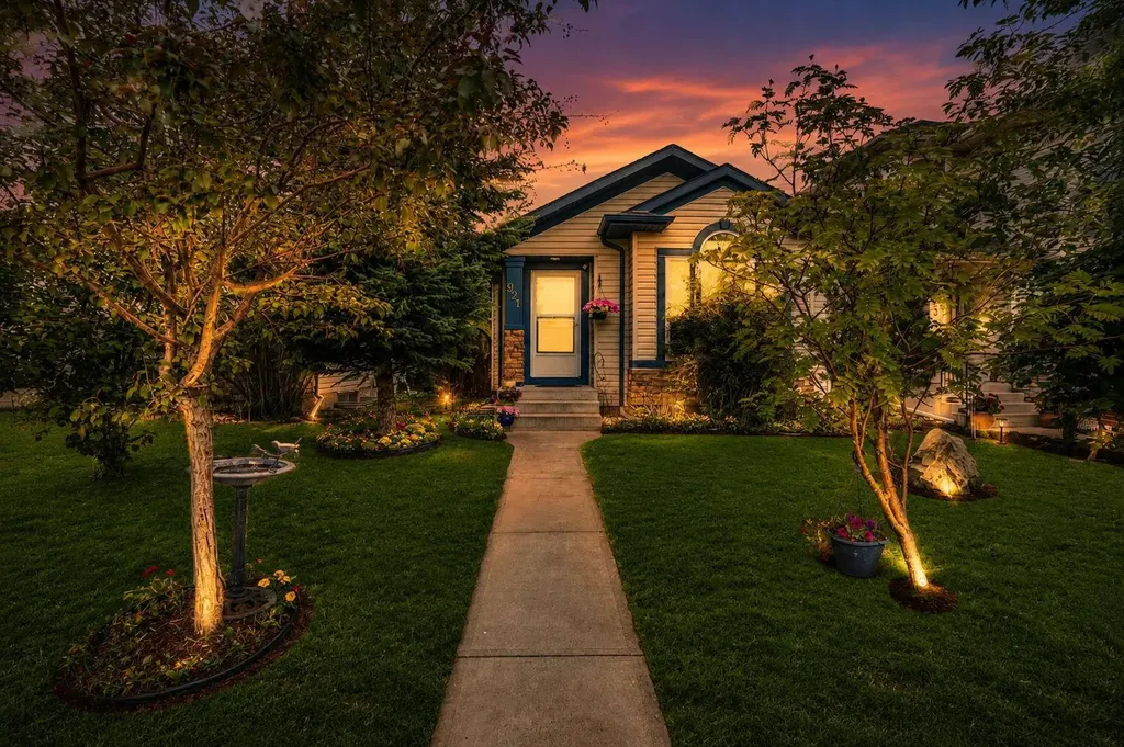 921 Arbour Lake Road NW Calgary AB T3G 4S9