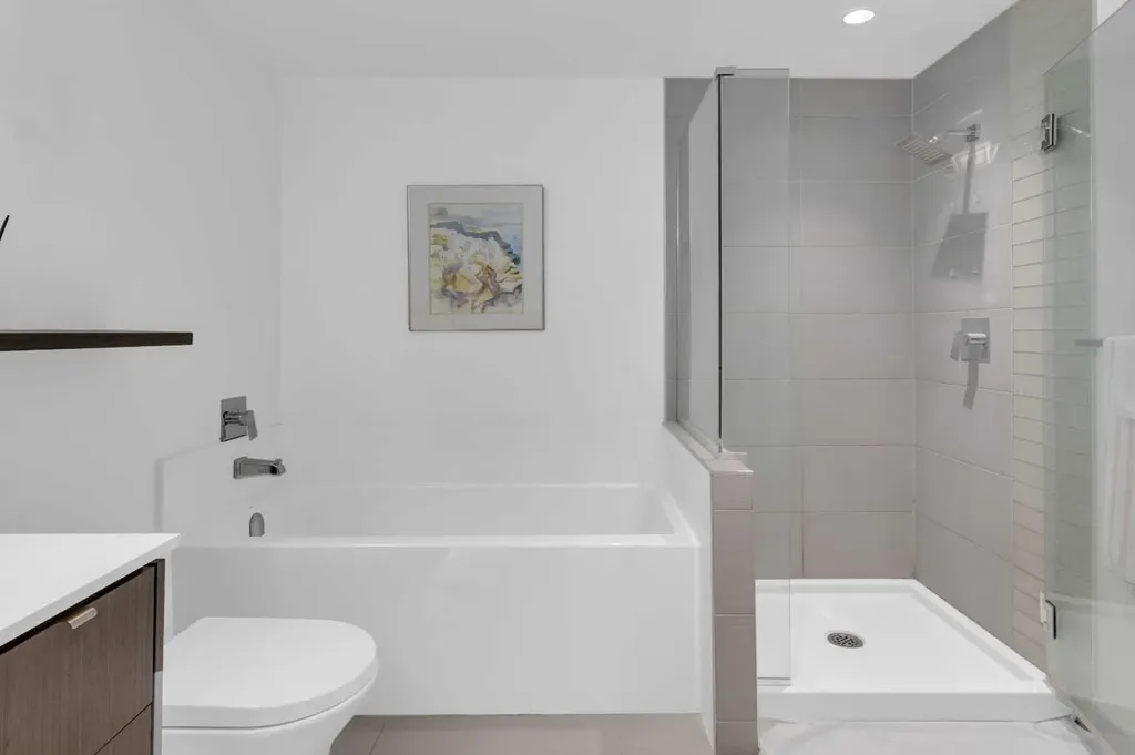 305 18 Avenue SW Calgary AB T2S 3H1