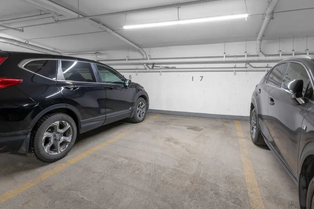 305 18 Avenue SW Calgary AB T2S 3H1