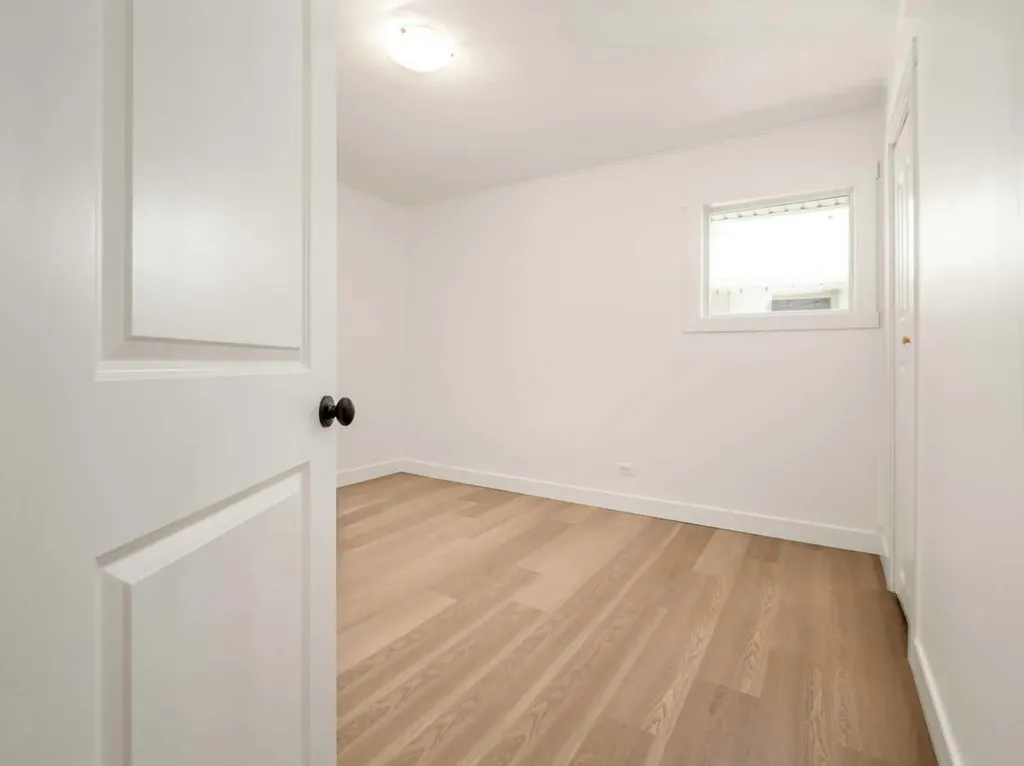 1025 12 Street S Lethbridge AB T1K 1P9