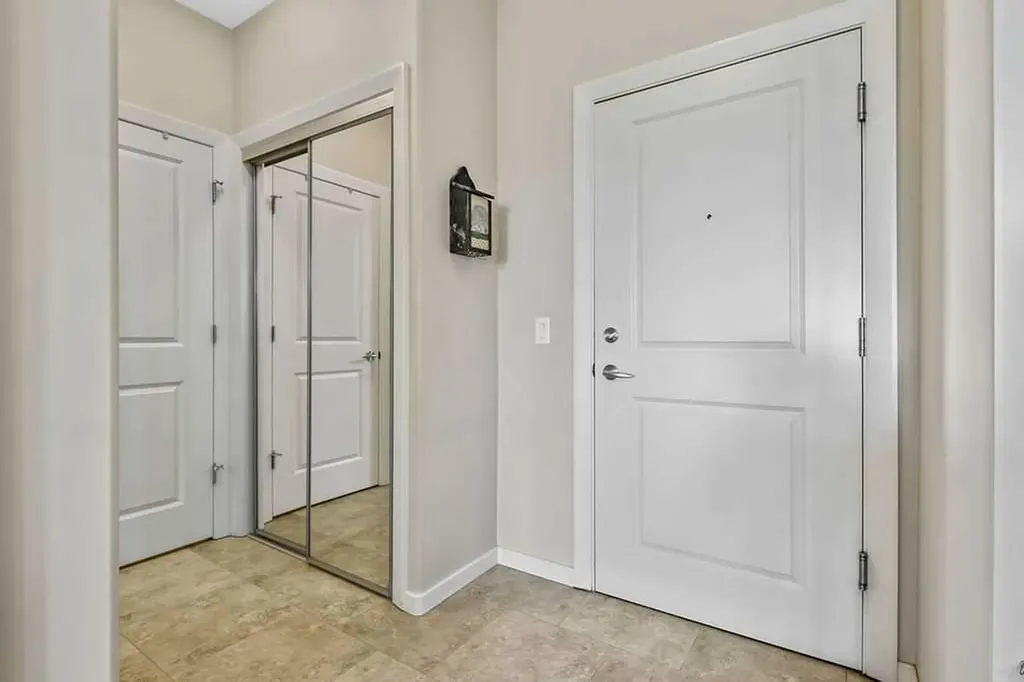 310 Mckenzie Towne Gate SE Calgary AB T2Z 1J4