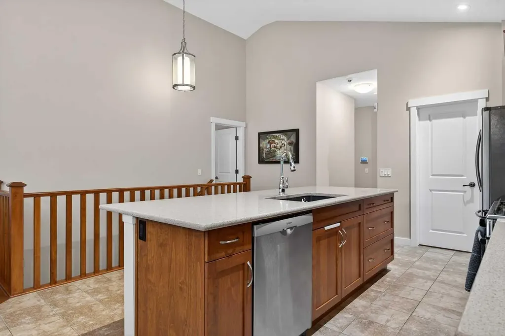 34 Valley Pointe Link NW Calgary AB T3B 6B6