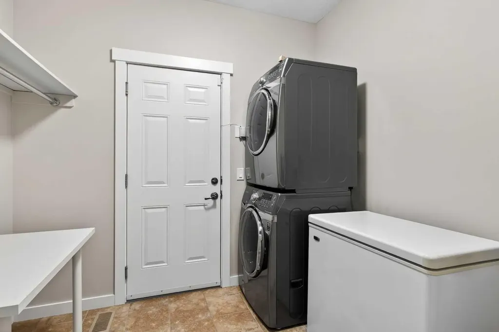 34 Valley Pointe Link NW Calgary AB T3B 6B6