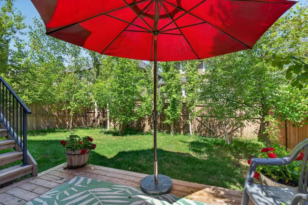 34 Valley Pointe Link NW Calgary AB T3B 6B6
