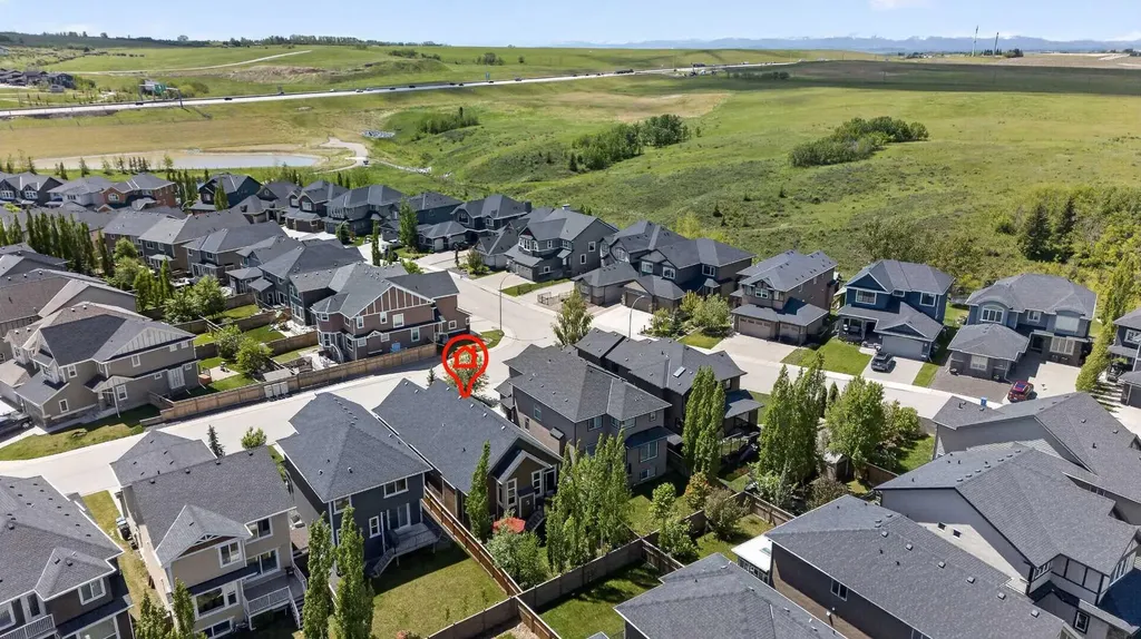 34 Valley Pointe Link NW Calgary AB T3B 6B6