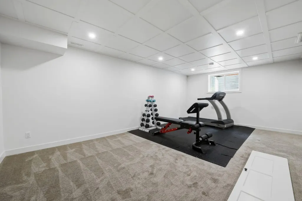 70 Wiltshire Boulevard Red Deer AB T4N 6L3