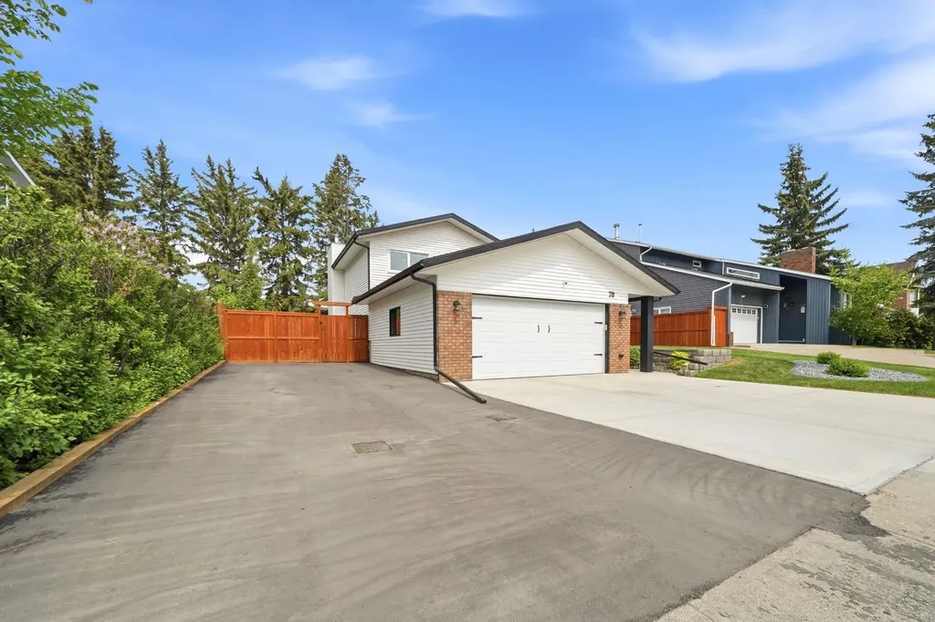 70 Wiltshire Boulevard Red Deer AB T4N 6L3