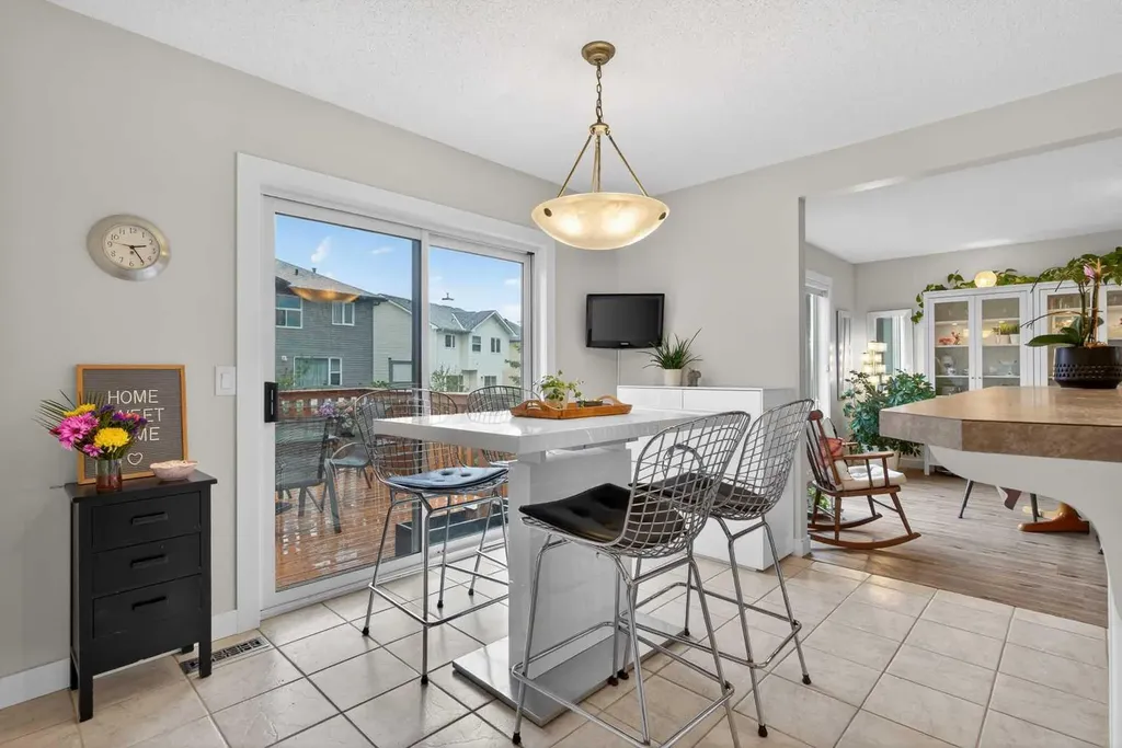 21 Citadel Crest Link NW Calgary AB T3G 4W2