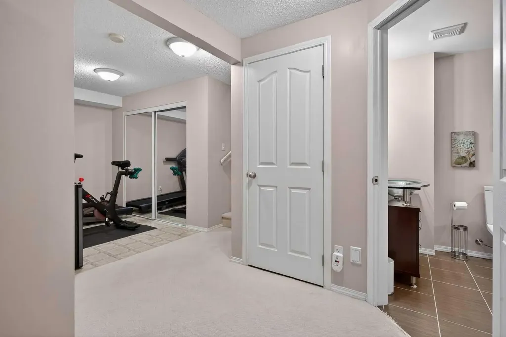 21 Citadel Crest Link NW Calgary AB T3G 4W2