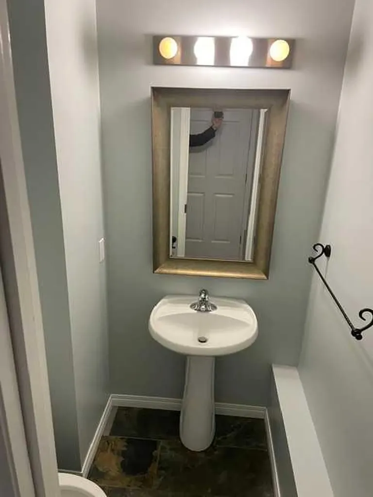 681 Evermeadow Road SW Calgary AB T2Y4W7