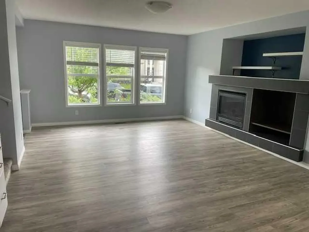 681 Evermeadow Road SW Calgary AB T2Y4W7