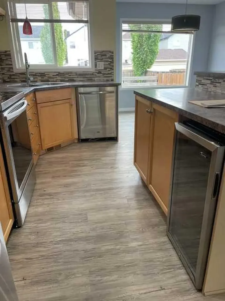 681 Evermeadow Road SW Calgary AB T2Y4W7