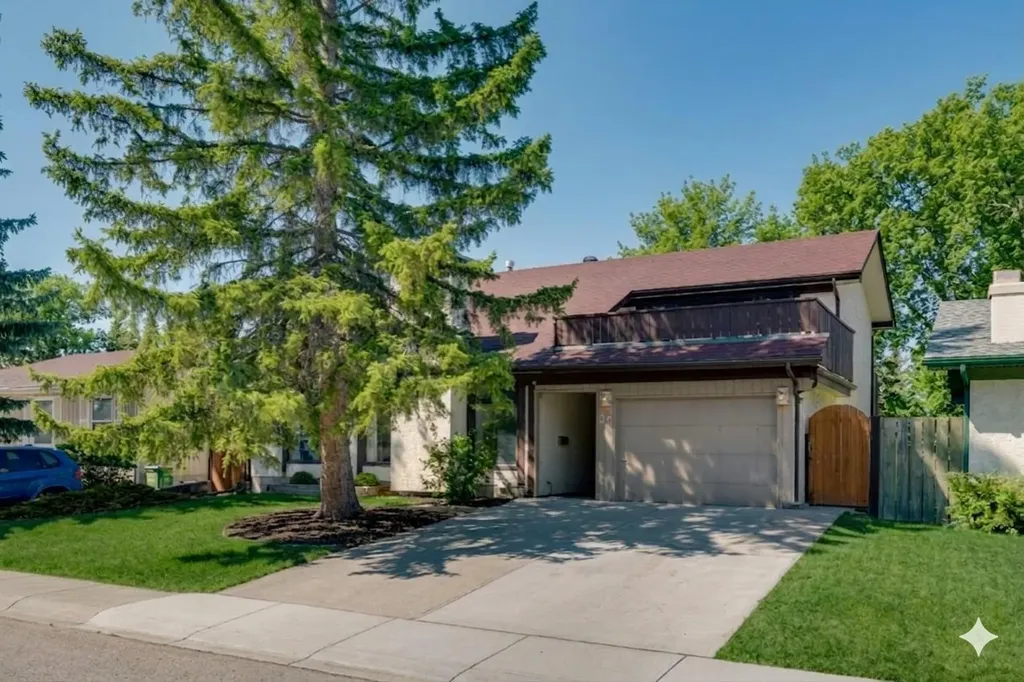 12 Oakvale Place SW Calgary AB T2V 1H4