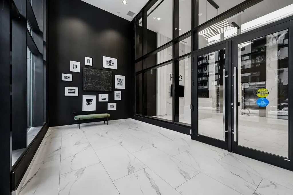 8375 Broadcast Avenue SW Calgary AB T3H 6L3