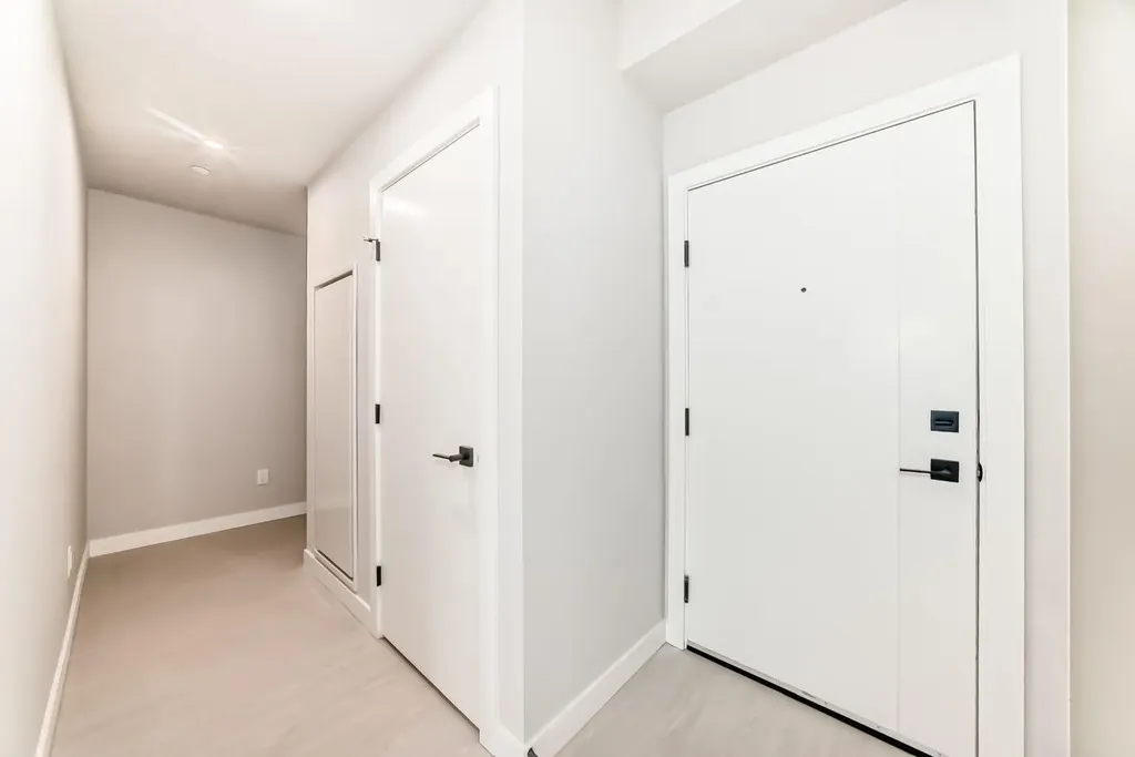 8375 Broadcast Avenue SW Calgary AB T3H 6L3