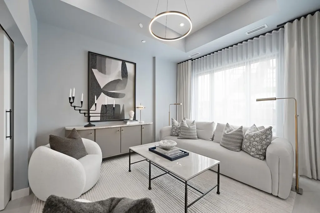 8375 Broadcast Avenue SW Calgary AB T3H 6L3