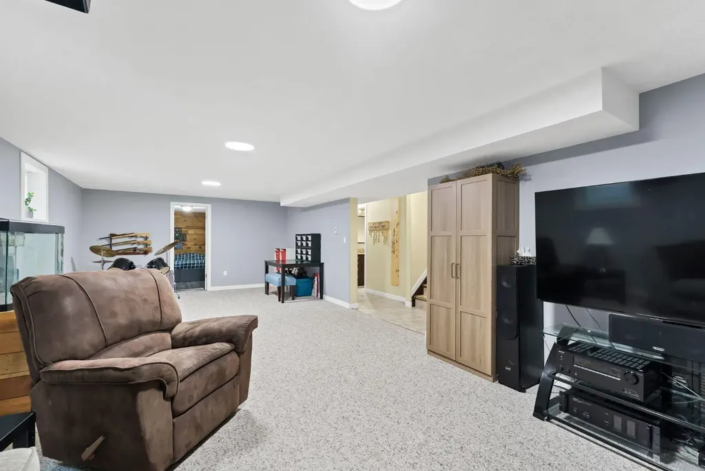 2520 22 Avenue SE Medicine Hat AB T1B 1B6