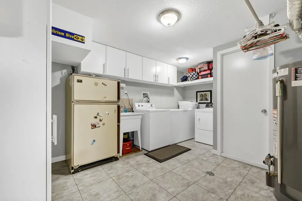 2520 22 Avenue SE Medicine Hat AB T1B 1B6
