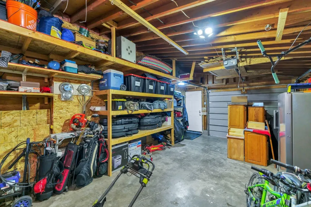2520 22 Avenue SE Medicine Hat AB T1B 1B6