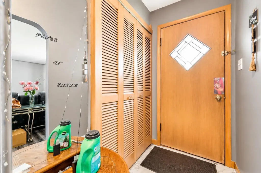 361 7 Street SW Medicine Hat AB T1A4K3