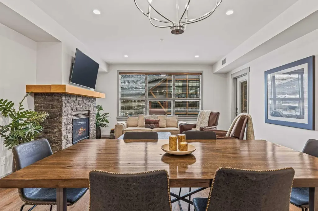 1105 Spring Creek Drive Canmore AB T1W 0M6