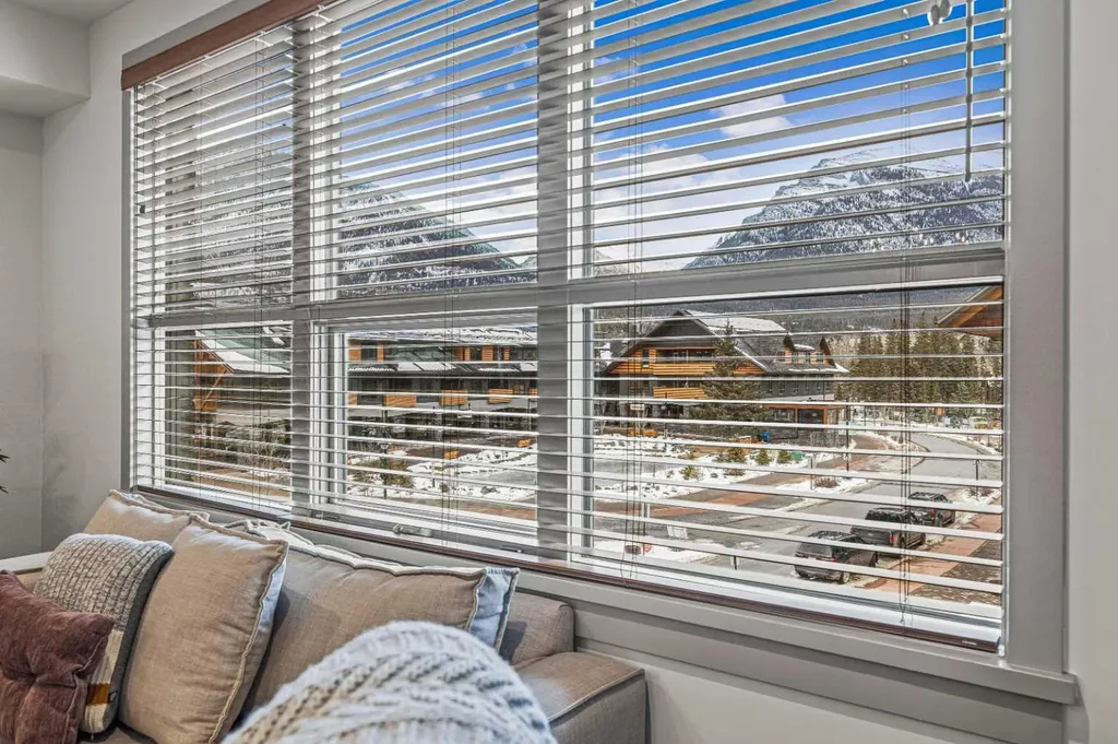 1105 Spring Creek Drive Canmore AB T1W 0M6