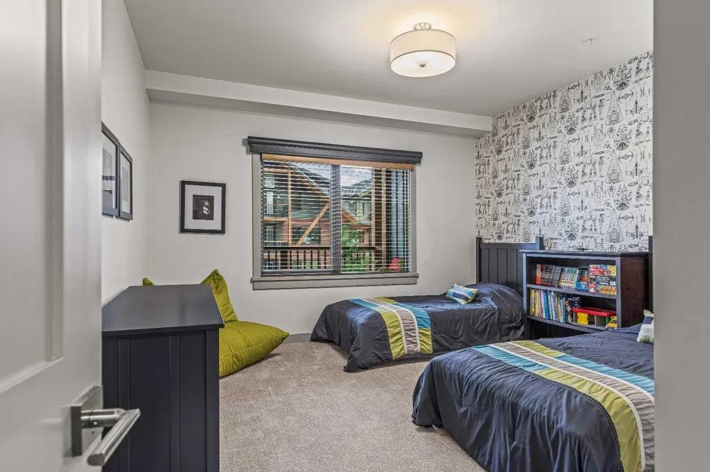 1105 Spring Creek Drive Canmore AB T1W 0M6