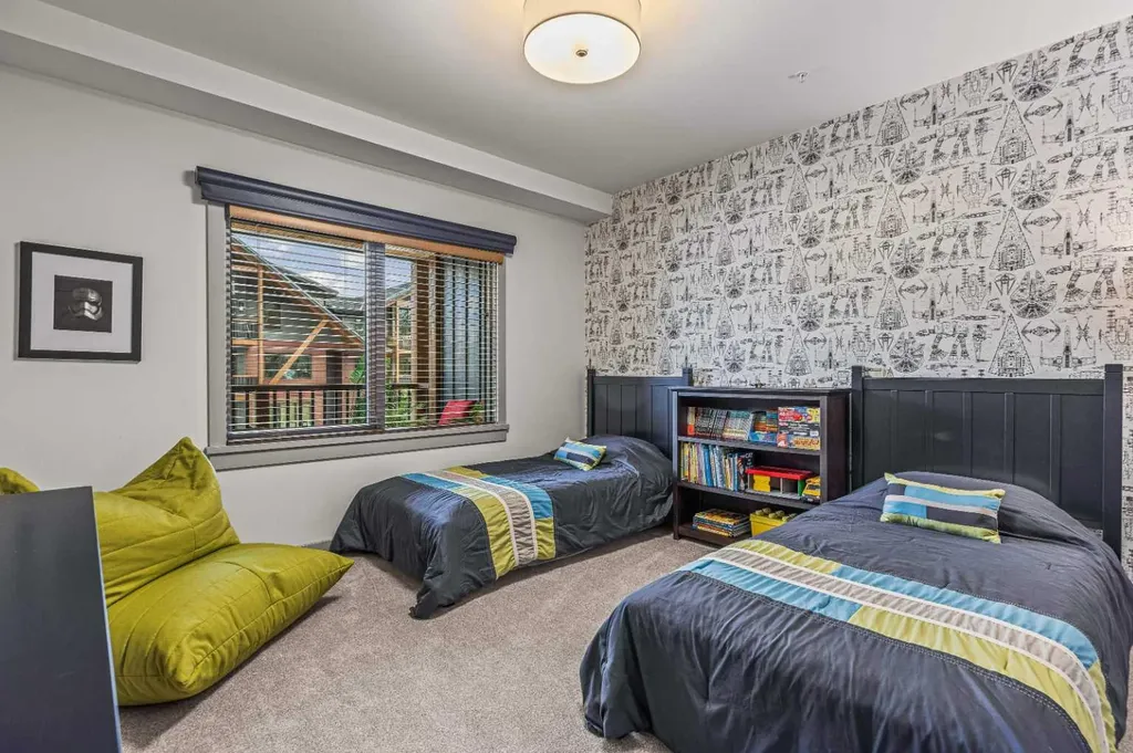 1105 Spring Creek Drive Canmore AB T1W 0M6